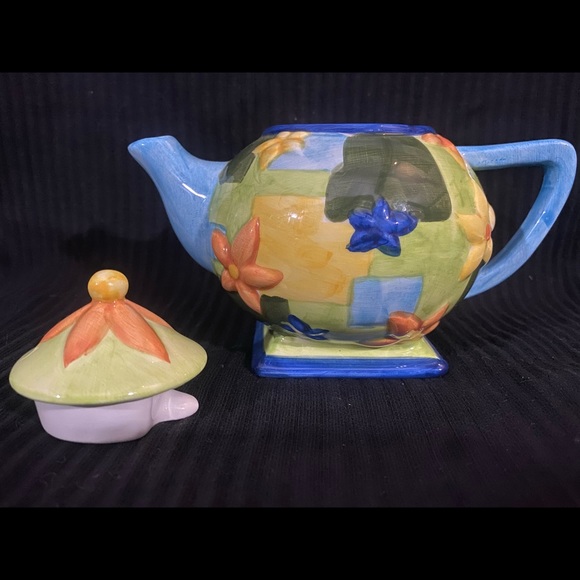 Vintage Oneida China Hand Painted Tea Pot - Picture 2 of 3